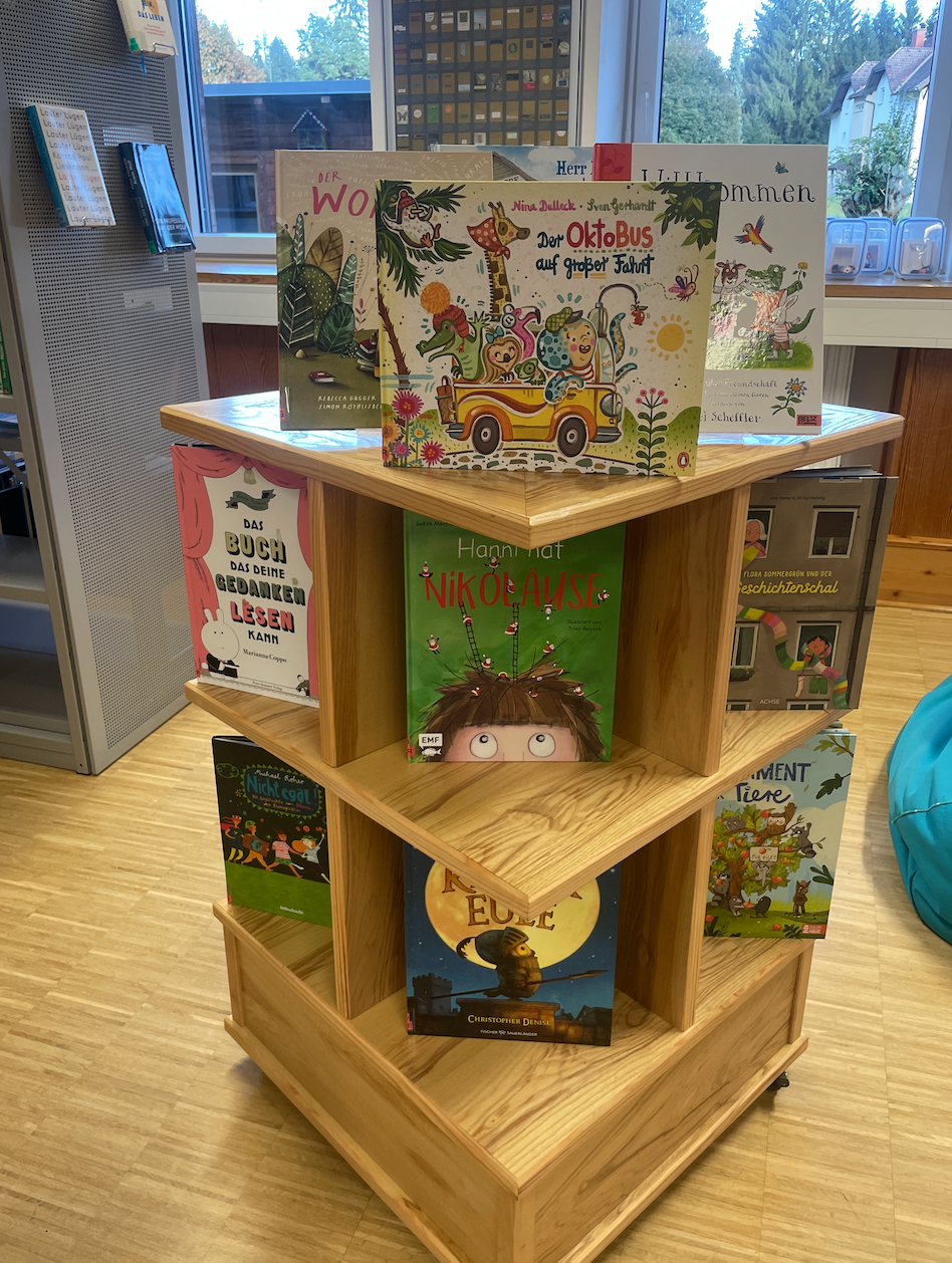 Neue Bilderbücher 10/25